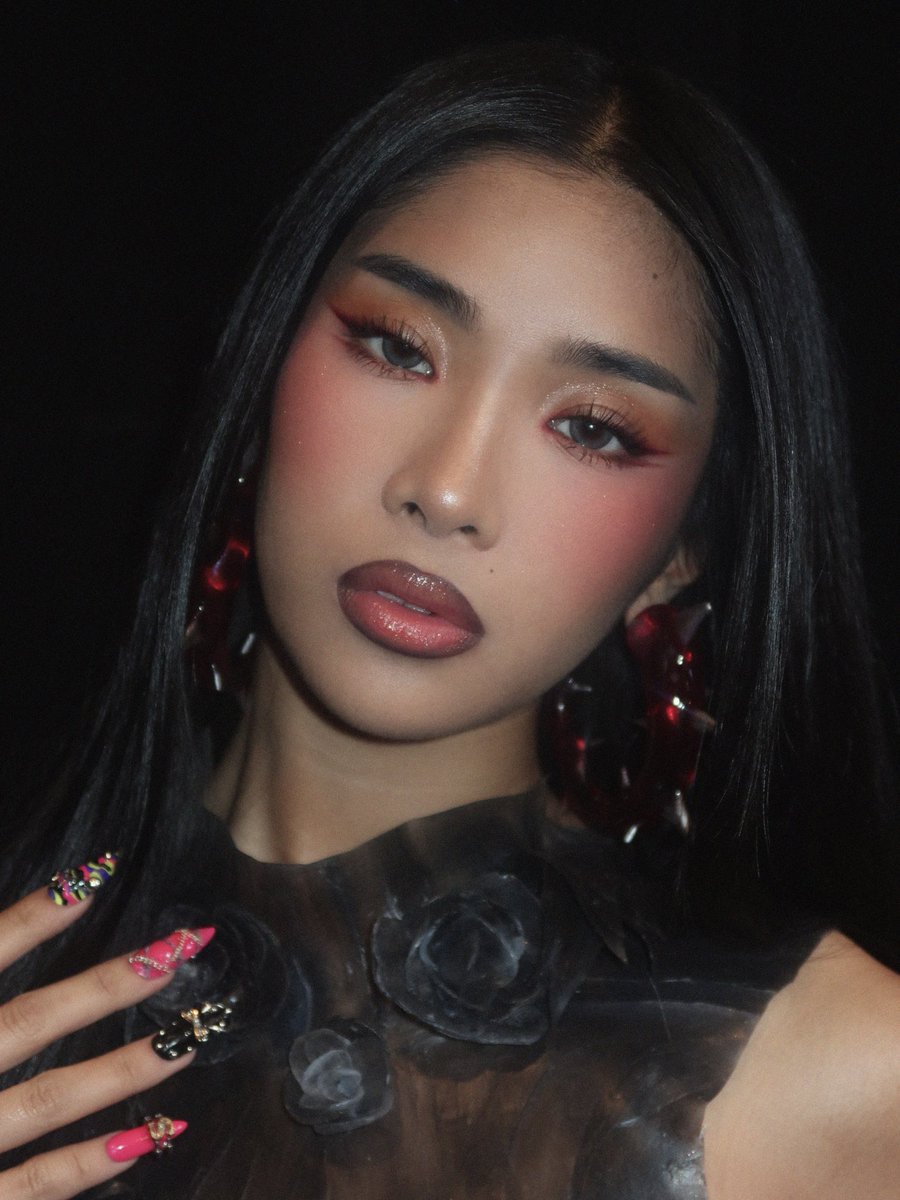 Ellie ⚓️ tweet media