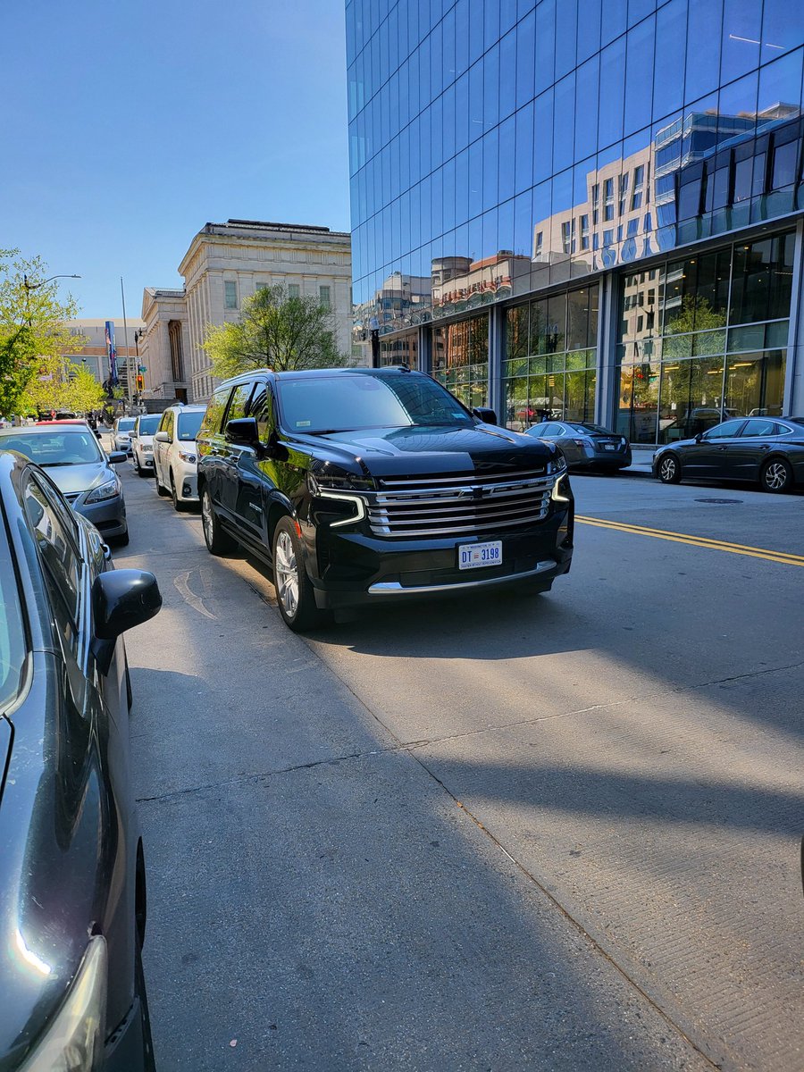 .<a href="/311DCgov/">DC311</a>, there is a vehicle double parked in front of MLK library that is blocking people with disabilities accessing to the library. 901 G Street. <a href="/MayorBowser/">Mayor Muriel Bowser</a>