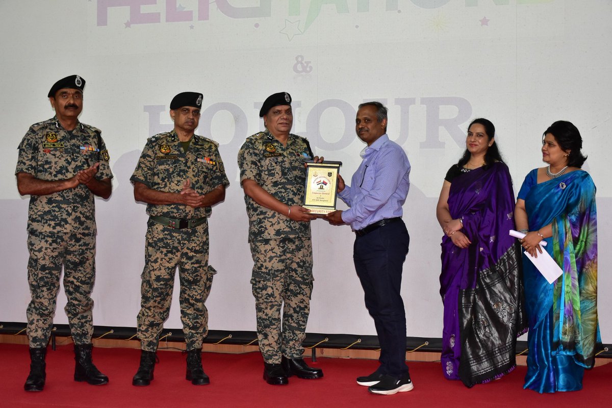 BSF_CEDCO's tweet photo. CEDCO &amp; STC BSF in collaboration with Sri Venkateshwara Education Foundation, Applied systems &amp; Landscape came together for Holistic Actions For Revitalizing Indigenous Traditions (HARIT). Shri Dinesh Kr Yadav, IPS IG along with Smt Bhawna Yadav, BWWA Head CEDCO graced the event. https://t.co/5es0ogI1LW