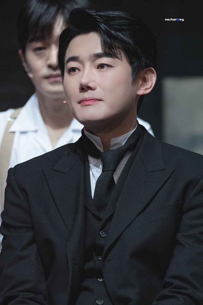 삼십(30) tweet media