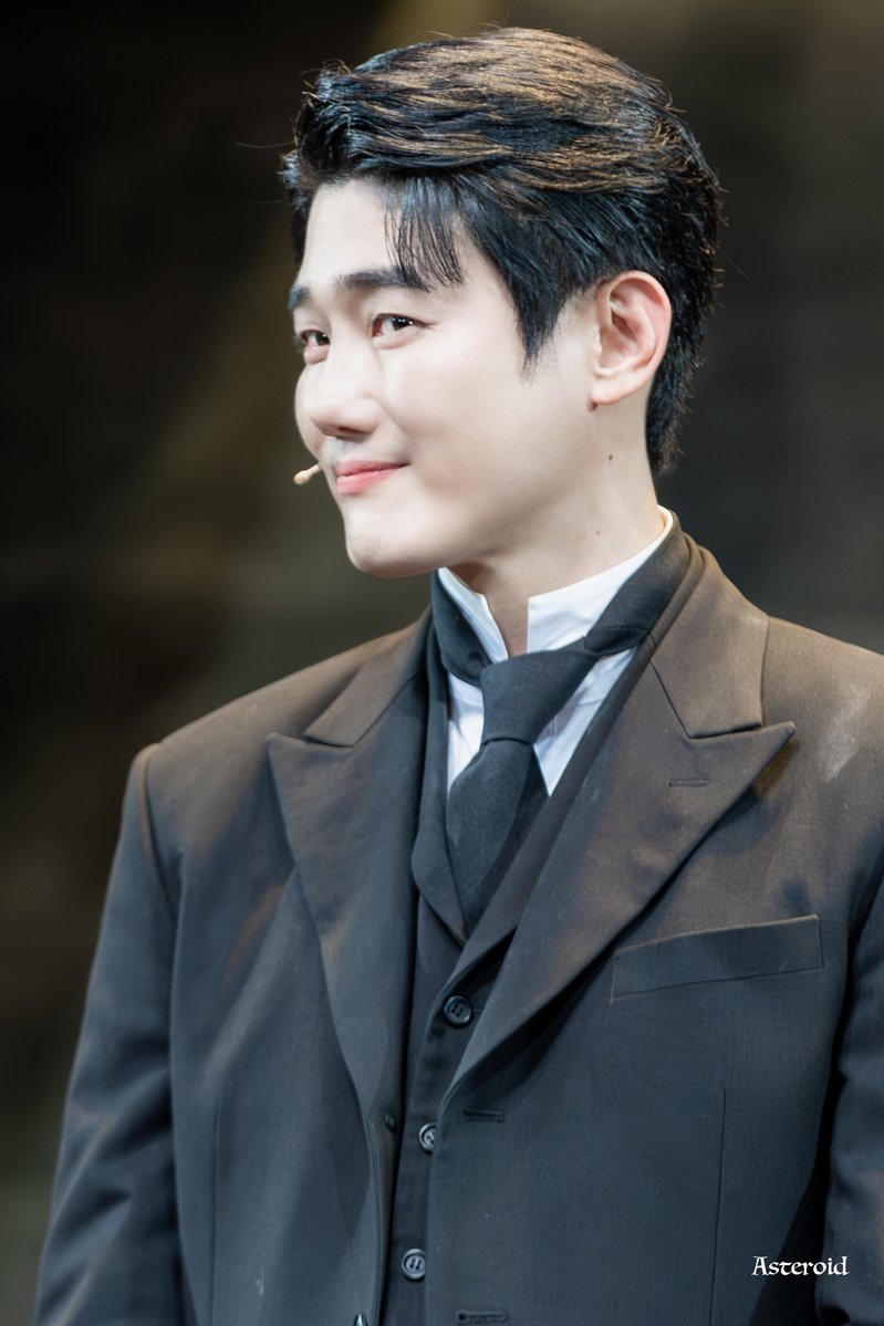 𝑨𝒔𝒕𝒆𝒓𝒐𝒊𝒅 tweet media