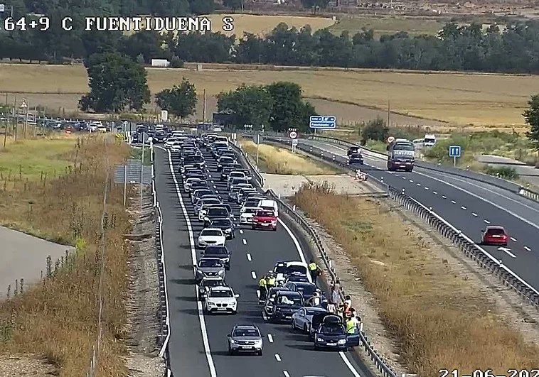asextra's tweet photo. El primer trimestre de 2026 marca mínimos en el número de accidentes de tráfico https://t.co/nwoedDKG9E

#Asextra #Examinadores #DGT #Tráfico #AutoEscuelas #SeguridadVial https://t.co/mqndowTZEF
