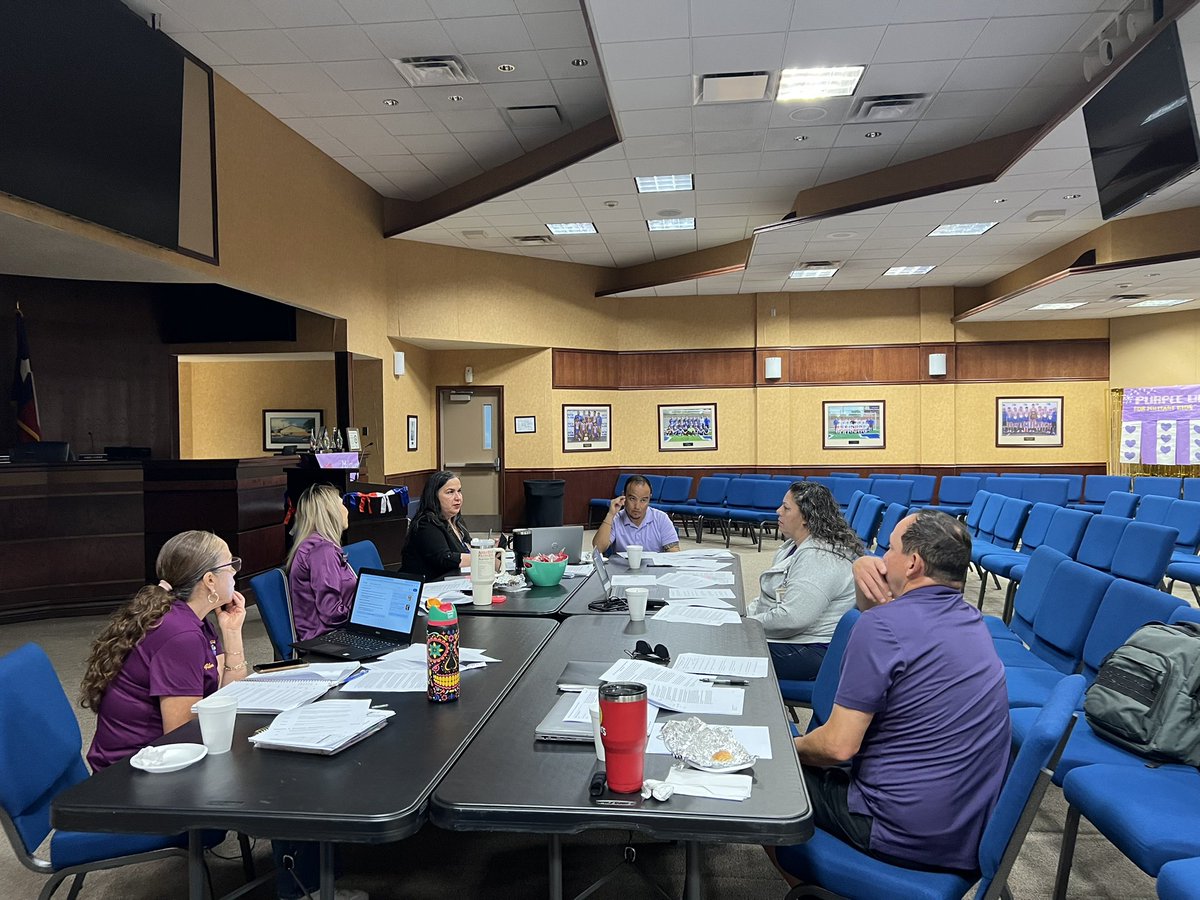 SanElizarioISD's tweet photo. @SanElizarioISD #SHAC subcommittee meeting to review the district’s child nutrition policies. Beautiful shades of purple in support of our Military Connected Families #PurpleUp https://t.co/Sr7jLhulGR