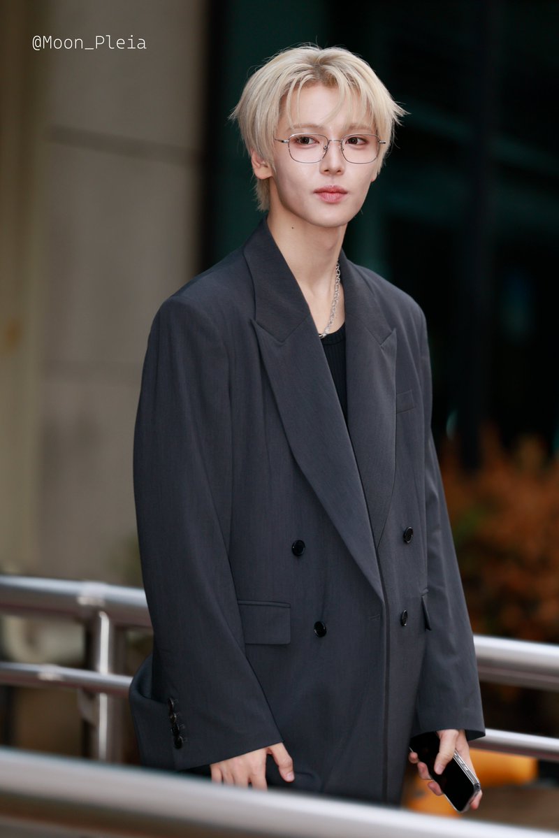 Ni.Cae.So tweet media