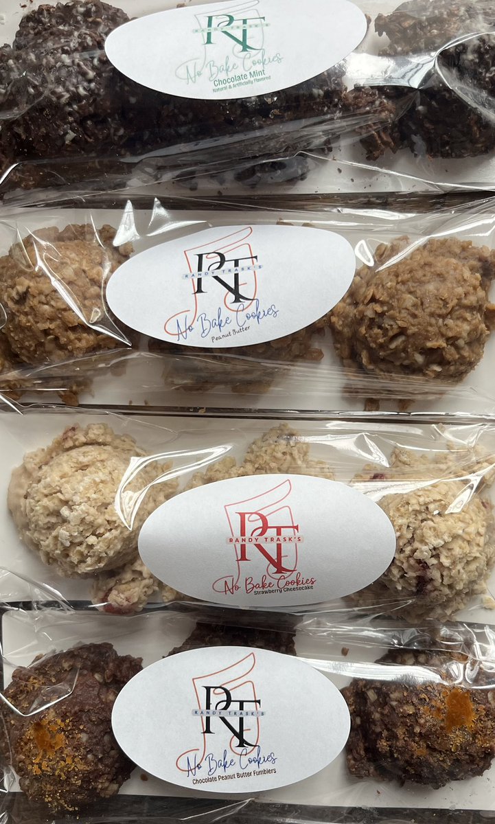 mamaHolko's tweet photo. 4 AMAZING FLAVORS!!
Chocolate Mint
Peanut Butter
Strawberry Cheesecake
Chocolate Peanut Butter Fumblers (Butterfinger)
Pick your FAVORITE 🍪♥️🍪🍪♥️🍪♥️
https://t.co/SZGQzM6Sq7
#peanutbutter
#butterfinger
#strawberrycheesecake
#chocolatemint
@RandyTrask2 https://t.co/ppEuvXakYk