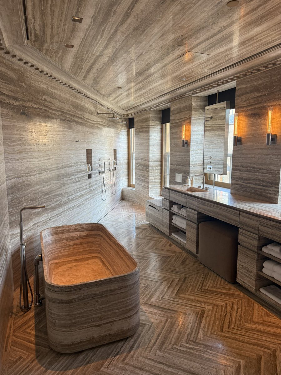 Olivia May ✨ tweet media