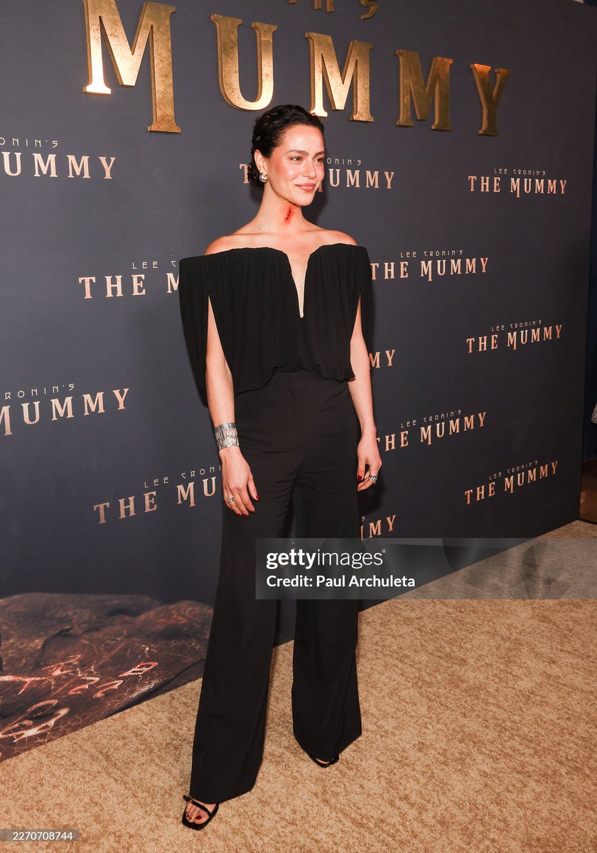 may calamawy lovebot🍉 tweet media