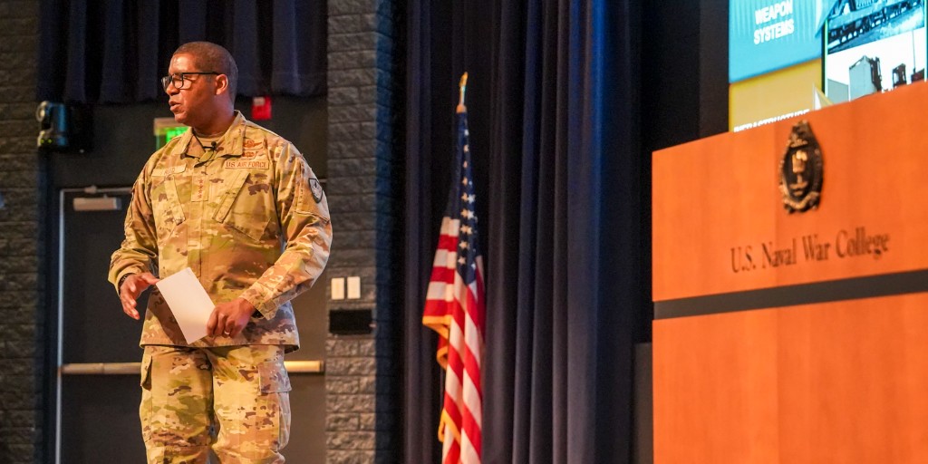 USTRANSCOM tweet media