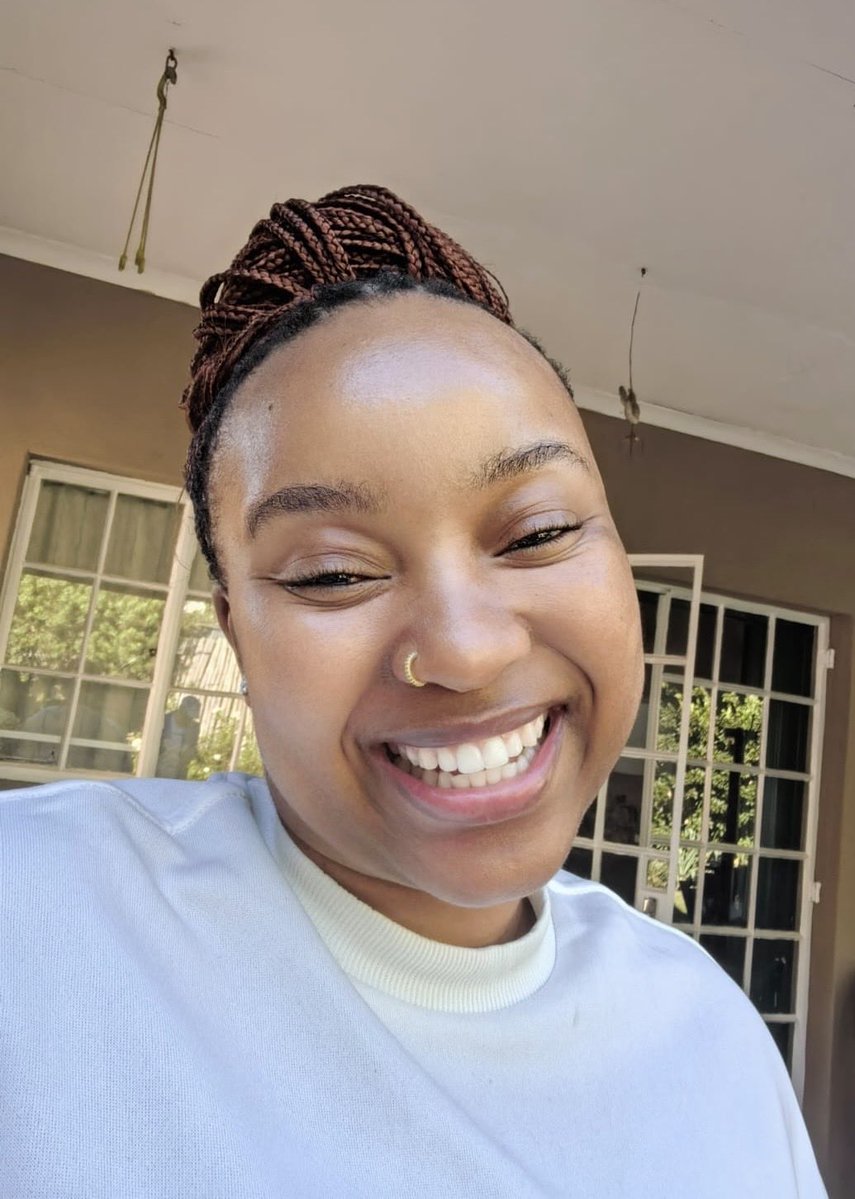 FavouredLolly🍭🤍🌻~ tweet media