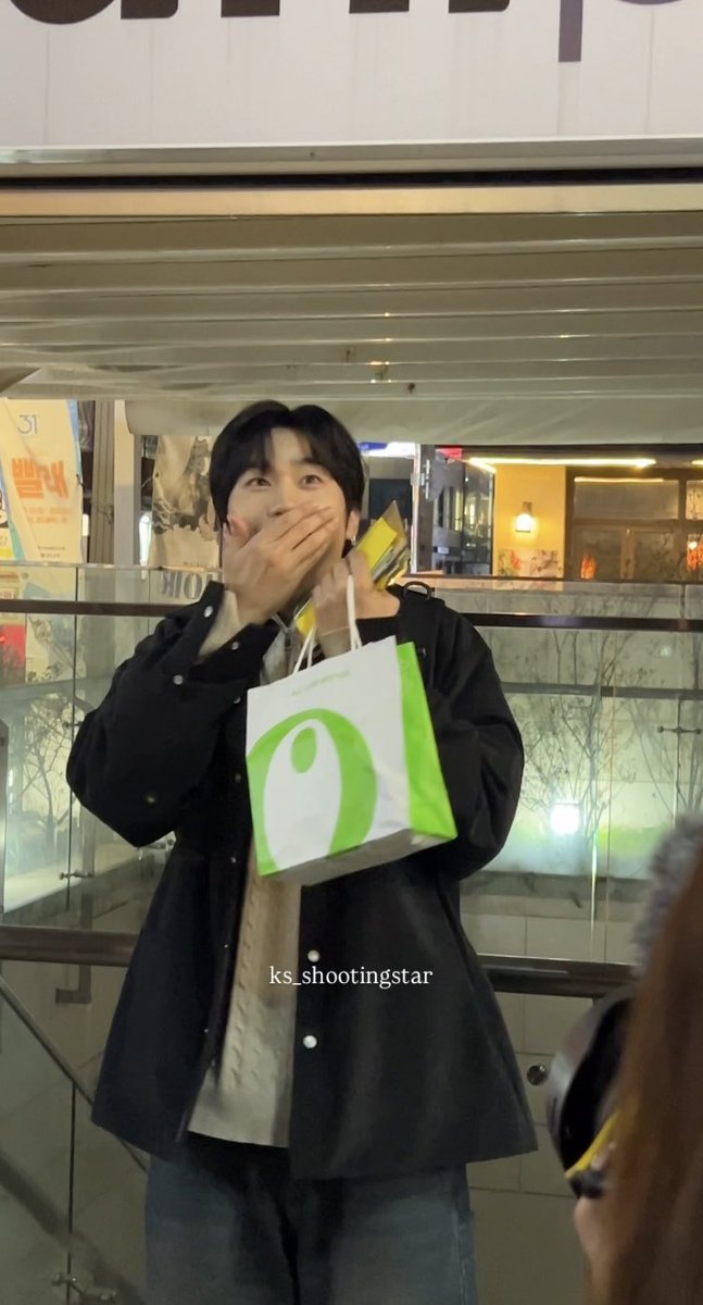 강유성ミ⛧ tweet media