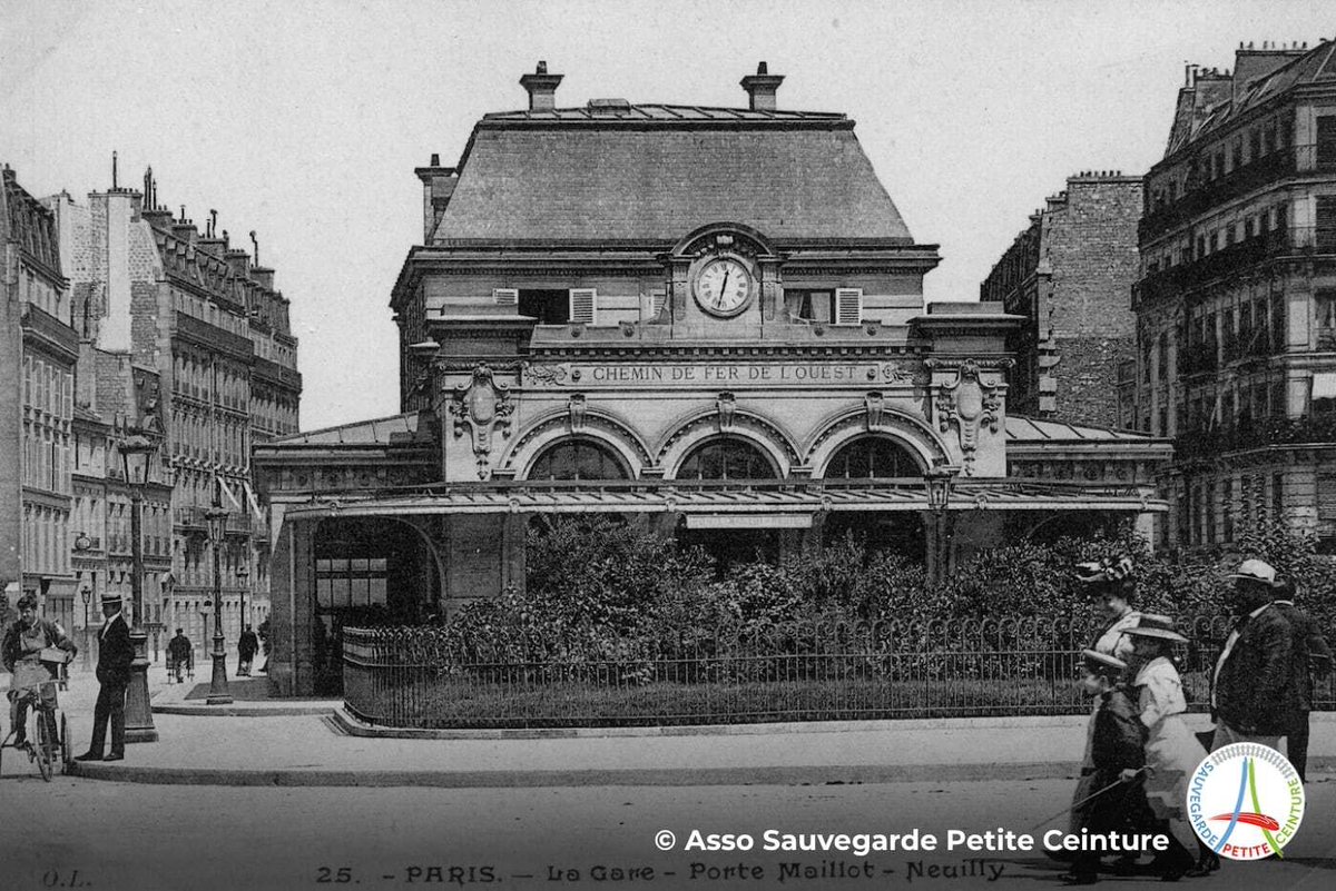 aspcrf's tweet photo. 🧵 À tous ceux ayant deviné hier, il s'agissait bien de la gare de... Neuilly-Porte-Maillot ! Une gare dont l'histoire continue de s'écrire aujourd'hui, plus de 170 ans après son inauguration... C'est parti pour un petit fil 👇
(1/14) https://t.co/f3eqYiRIll