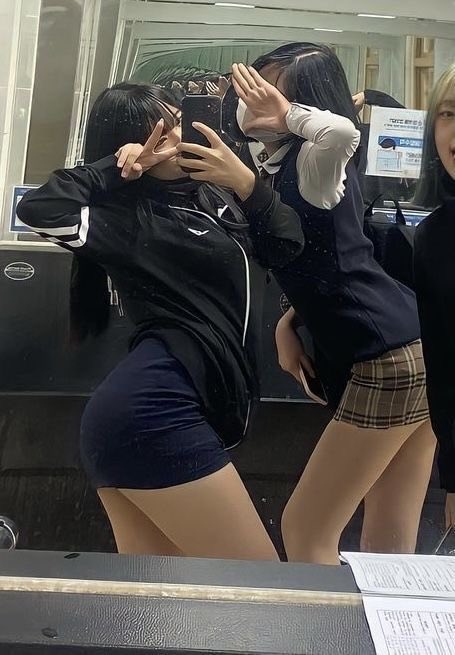 𝐧𝐚𝐠𝐢 tweet media