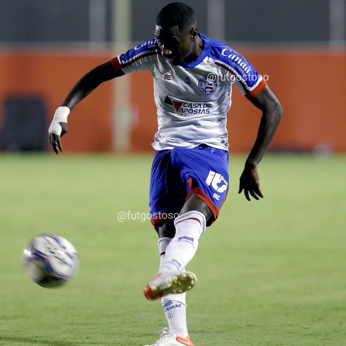 gostosos no futebol tweet media