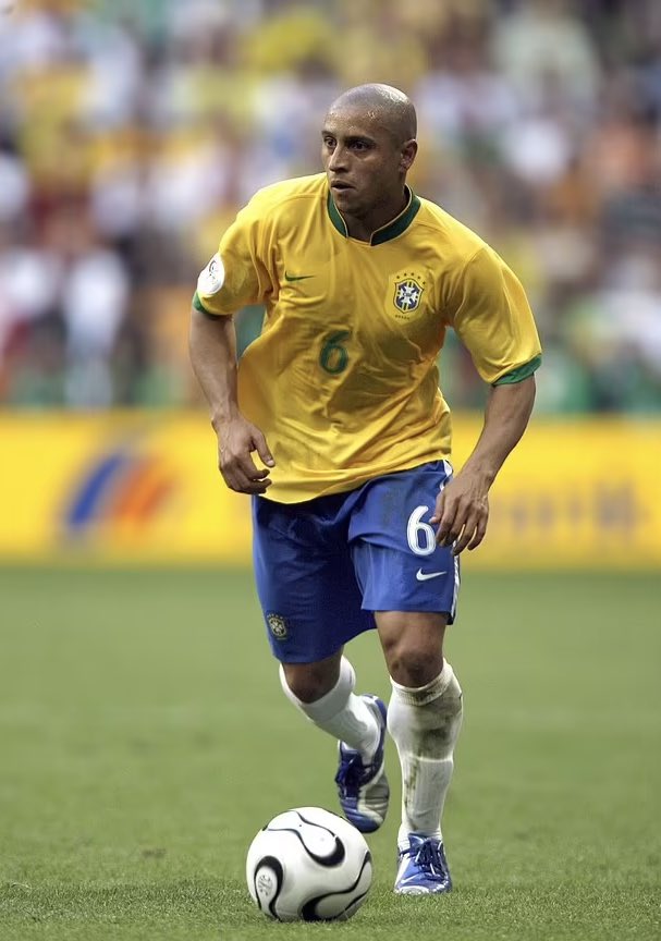 Feliz cumpleaños Roberto Carlos 🇧🇷 

#brazil #realmadrid #robertocarlos #rc3
