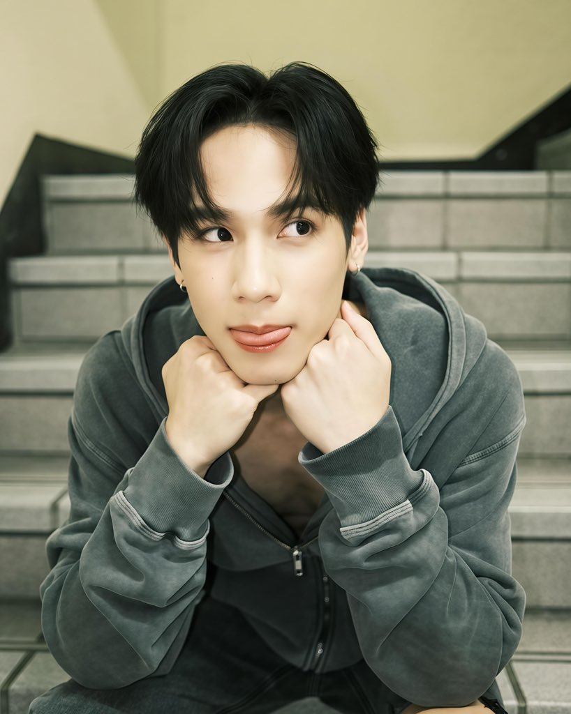 birkin_s tweet media