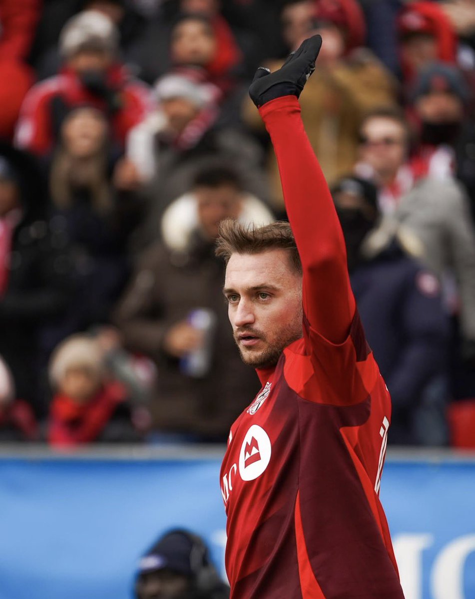 tfcnewsoutlet's tweet image. Djordje Mihailovic will be out with a pelvic stress fracture for around 8 weeks. Robin Fraser had said that the player had been carrying groin pain since preseason, and it worsened as time went on. 🇺🇸❌ #TFCLive

This means he may not play until after the World Cup break in July.