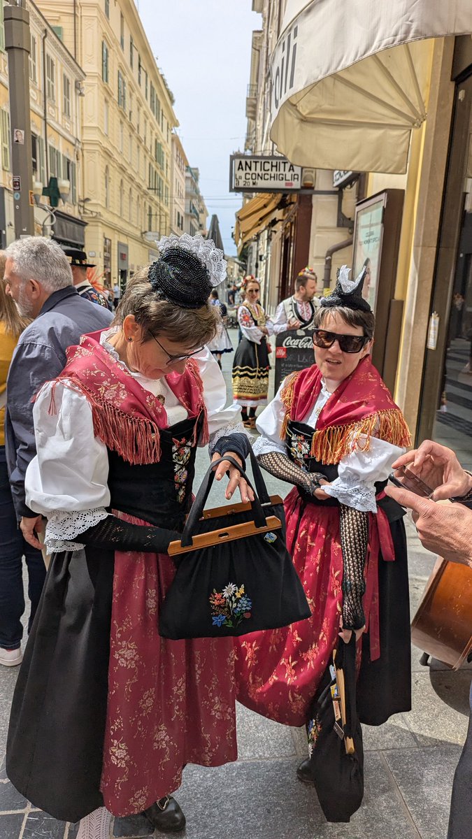 Ghostwriter Berlin tweet media