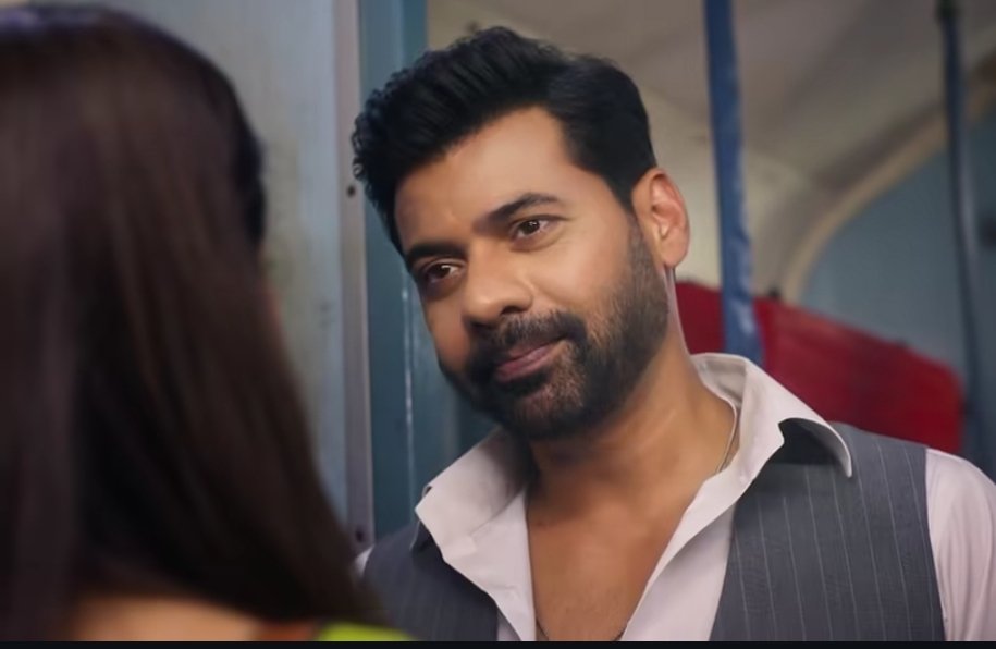 Rakhie09's tweet image. Are Ridhaan-Sakshi really coming as #ApraKshi?! 😭✨ Is this actually true? Can’t believe it and can’t wait!! 🔥💫

#Sritijha #Shabirahluwalia #Tisha #TumDenaSathMera #tdsm