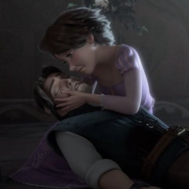 Rameen ✮ tweet media