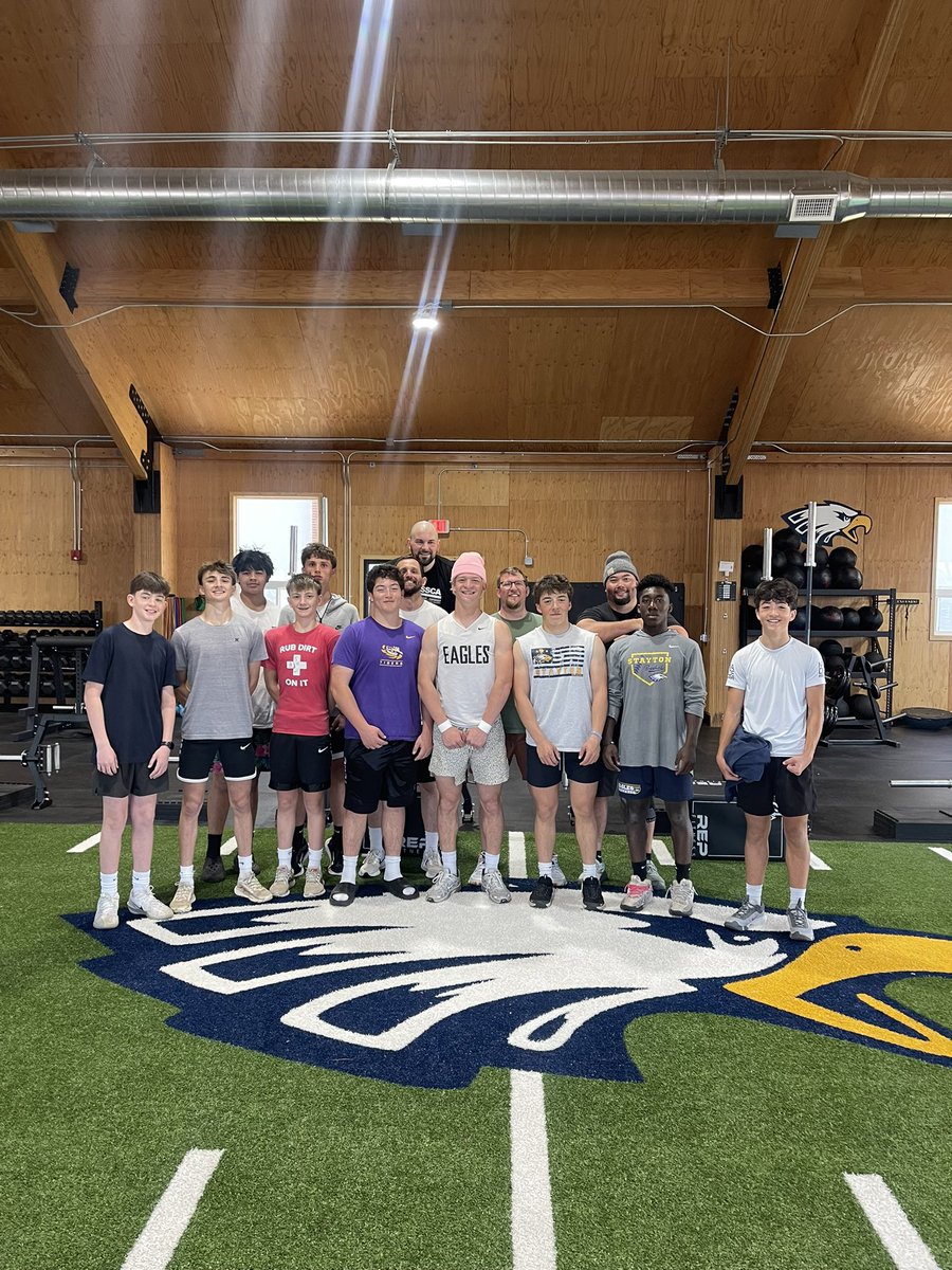 MaddenHughes16's tweet photo. The grind never stops. Locked in for a huge junior season.

#fearthebeak

@CarterVinson44 @_CoachHughes16 https://t.co/H8MxyAUT90
