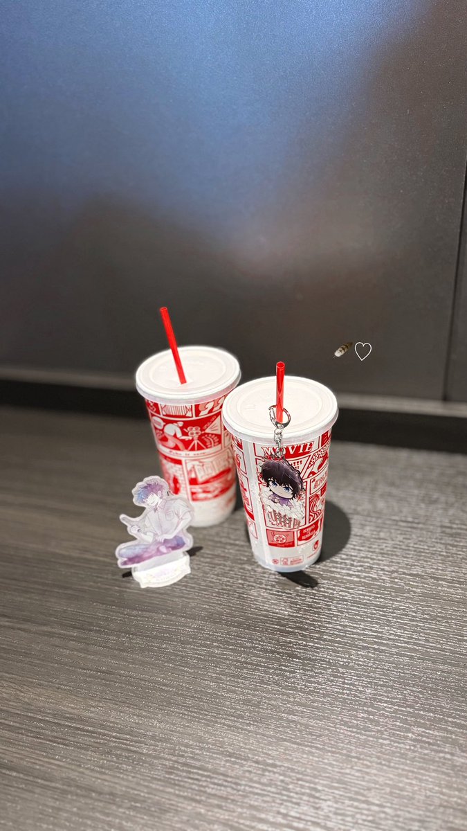 𝑚𝑜𝑚𝑜 tweet media