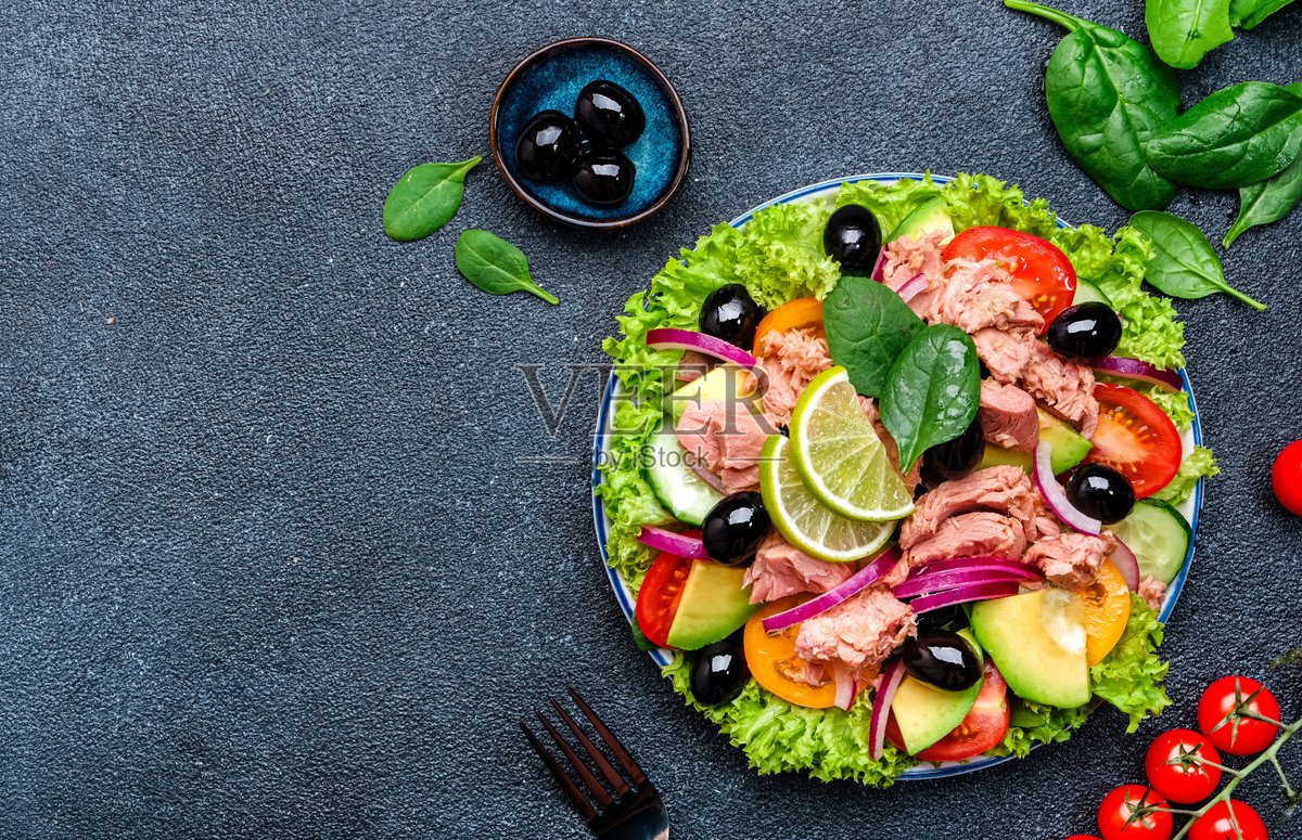 نور علي tweet media