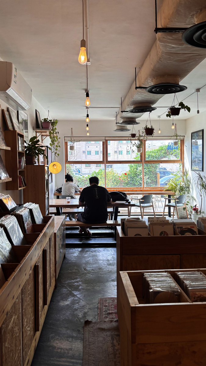 biteyoudeep's tweet image. green is #everything 🪷