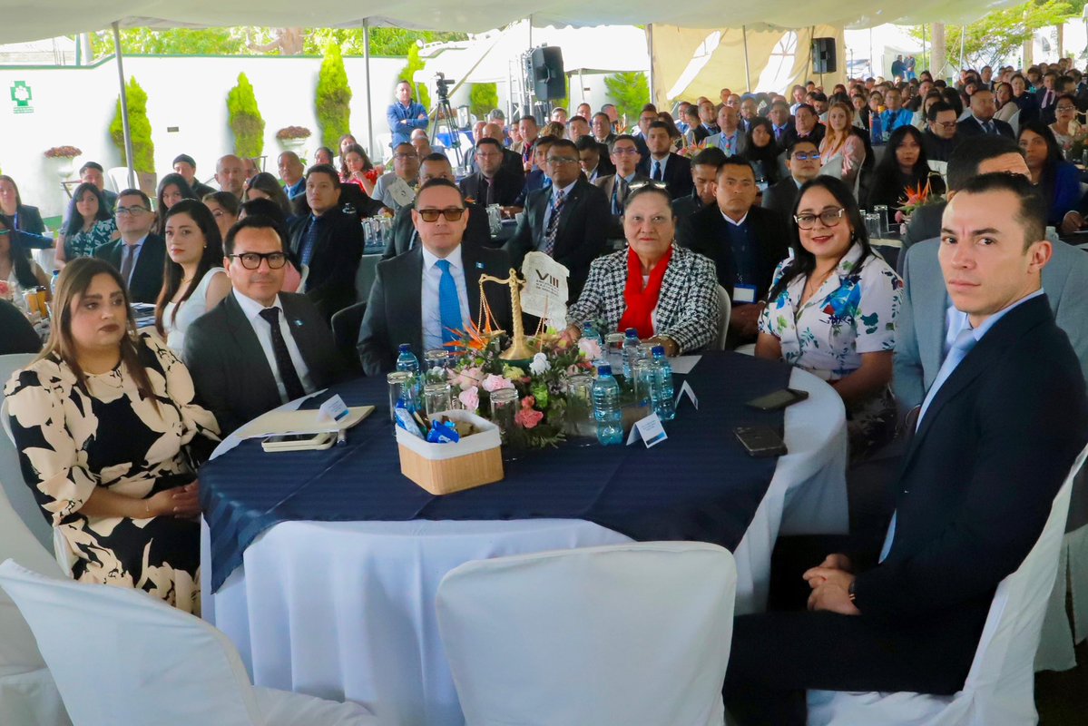 María Consuelo Porras tweet media