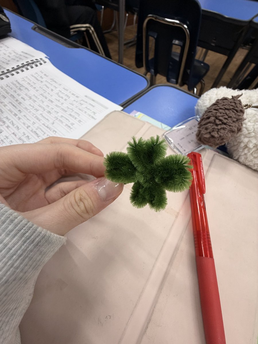 kkamja24's tweet photo. 🍀🍀🍀 https://t.co/gpq2QlW6Vx