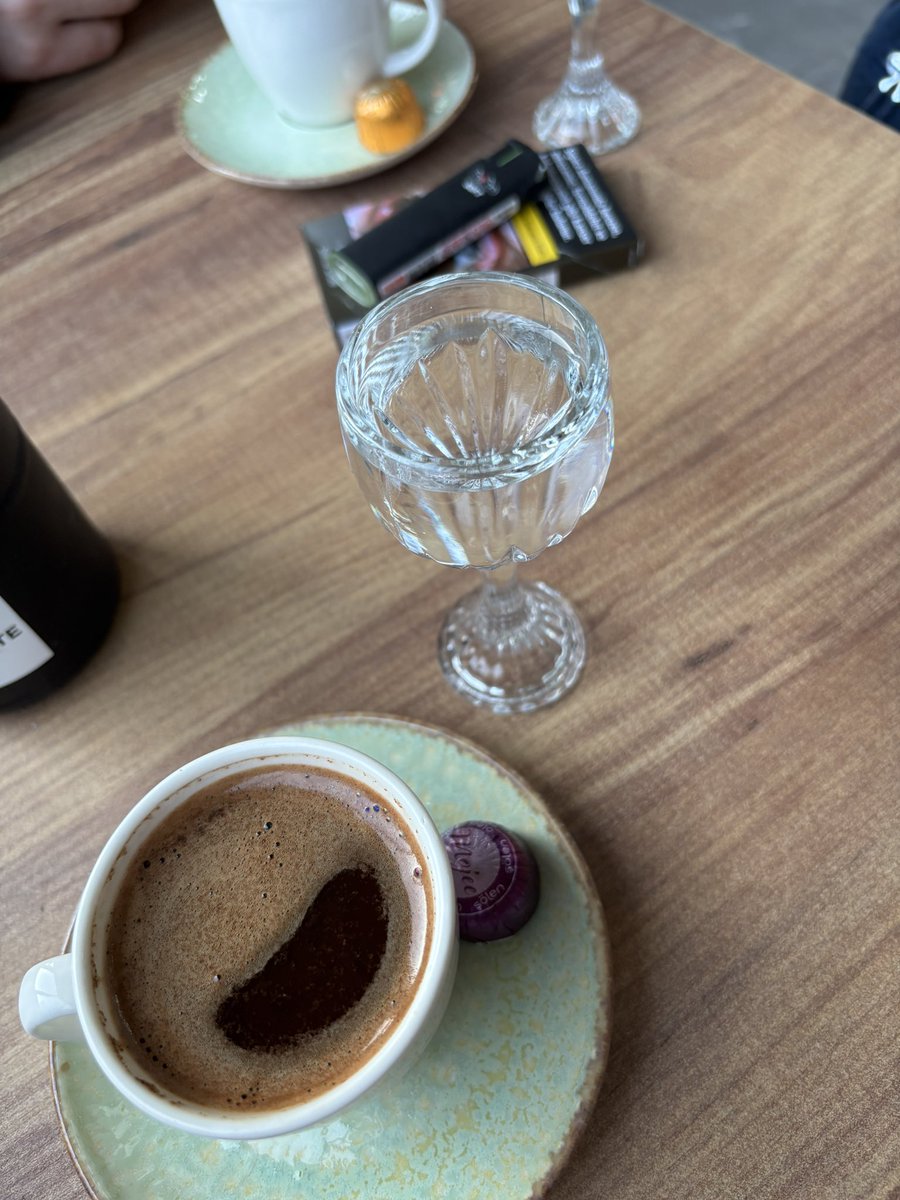 akiyamayukii_'s tweet photo. annemle cafede tag atıyoruz süper aktivite ✌🏼😌🍓

#Go_Big_With_SevEN 
#Boycott_BELIFT_Financially https://t.co/WRCe1Ycf5K