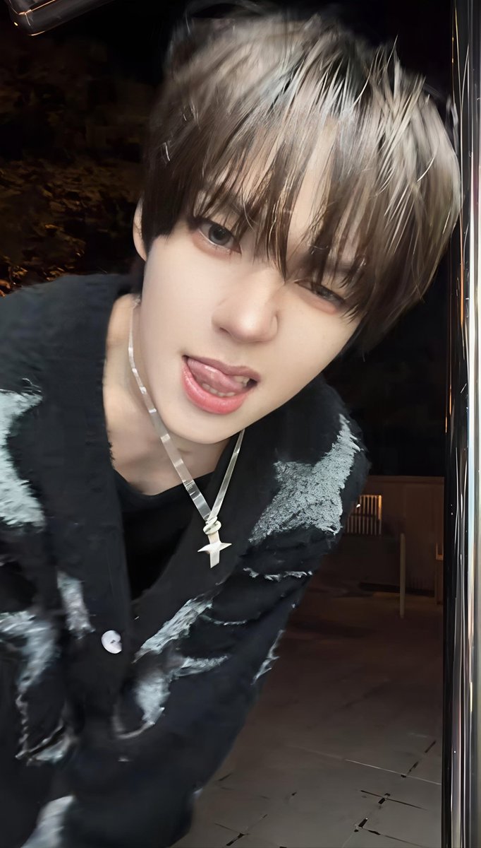 BMYLENEficent's tweet photo. @picnic_kr @jlcenterflares Fighting po uri Shining Star, JL!!!๐ซณ๐
#AHOF #์ํ #JL #์ ์ด์ #AHOF_JL #์ํ_์ ์ด์ #FOHA #ํฌํ #JL_Gaspar #Yence #Shining_Star #Shining_Star_JL #ThePassage #ํผ๋
ธํค์ค๋๊ฑฐ์ง๋ง์์ซ์ดํด #AHOF_Pinocchio #Rendezvous @AHOF_official @fnfent_official https://t.co/xoY8xZ5wT9