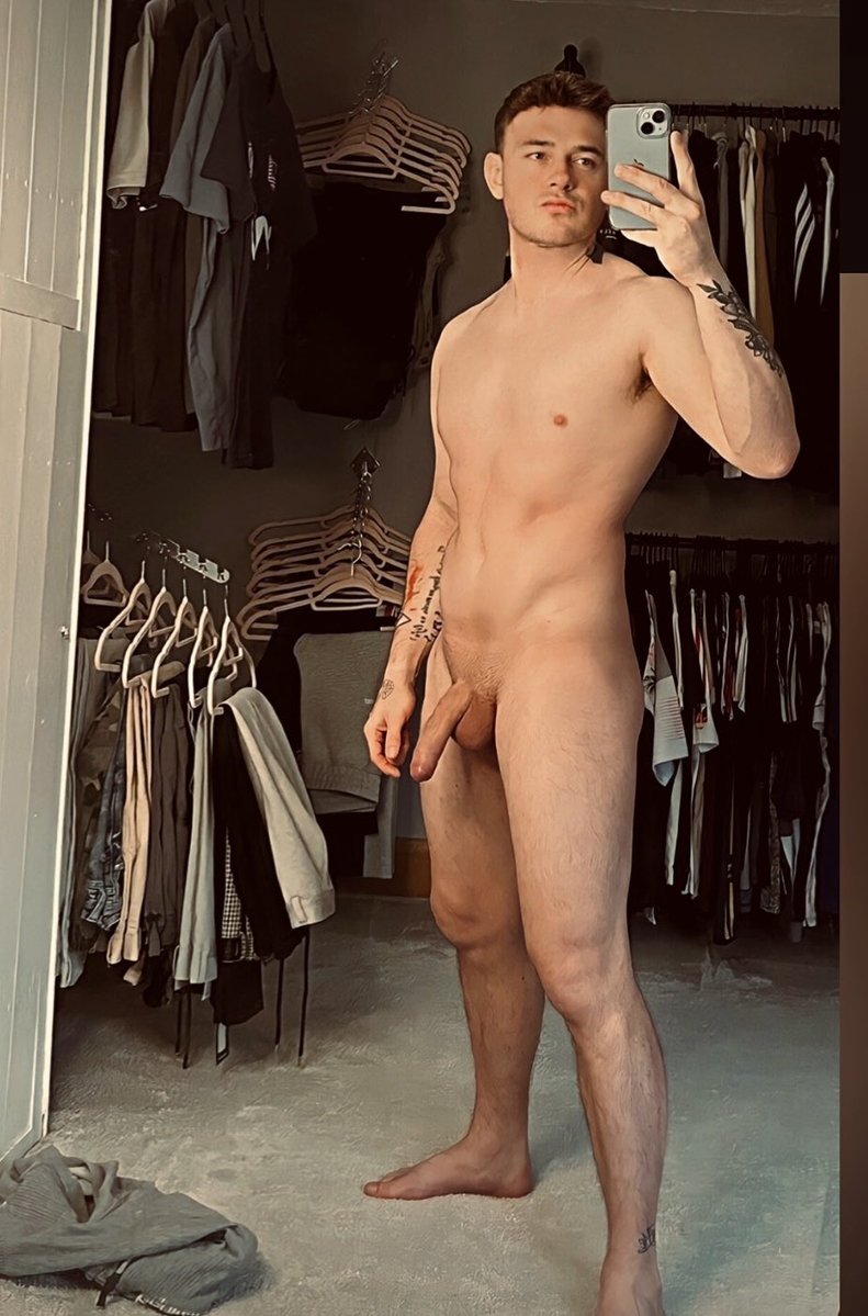 Ⓨⓞⓤⓡ ⓖⓤⓨ 😈 tweet media