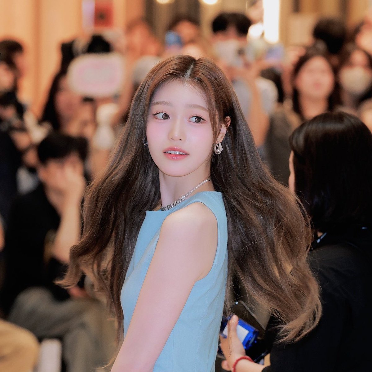 saebi files tweet media