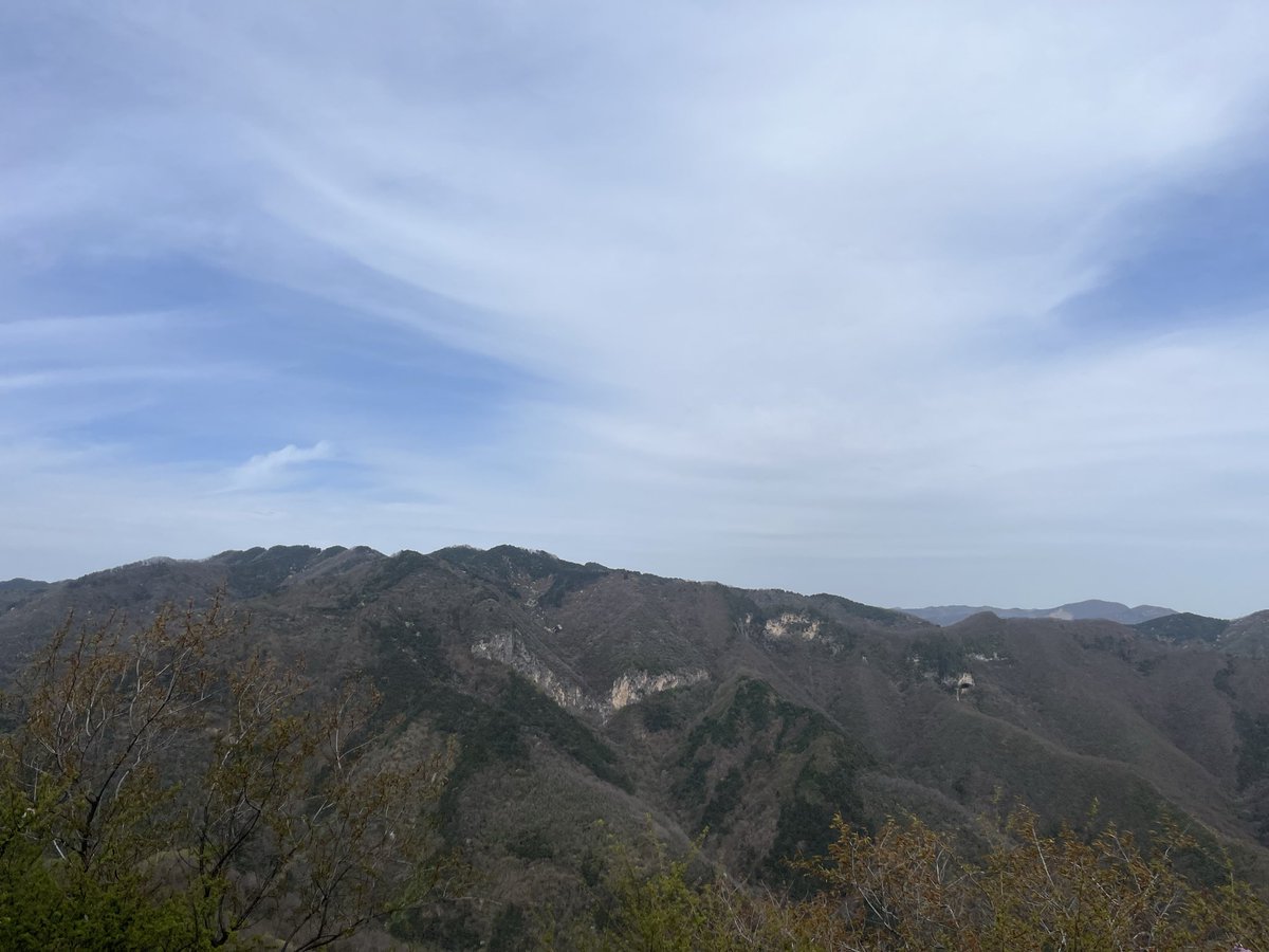 Apipipro's tweet photo. 小小一次的爬山散��  🙂 https://t.co/Icl4QxTclq