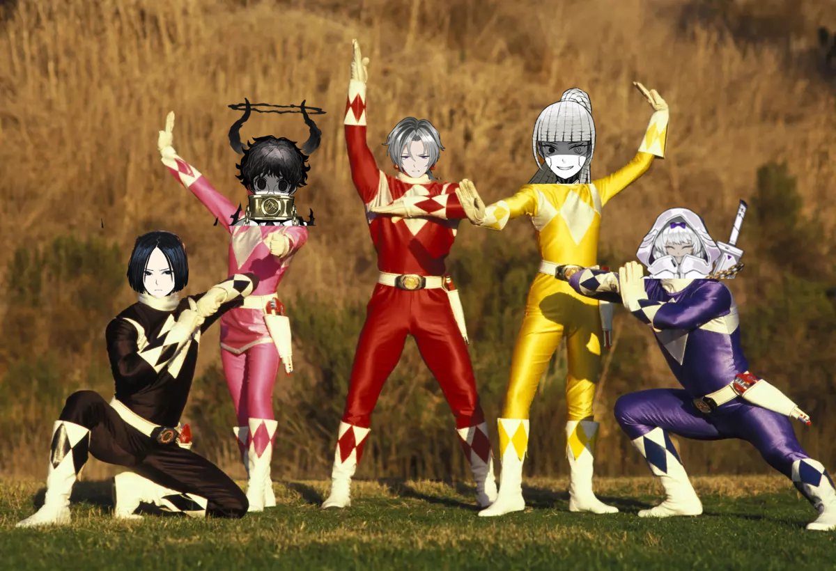 PM In Random Places!🌙 tweet media