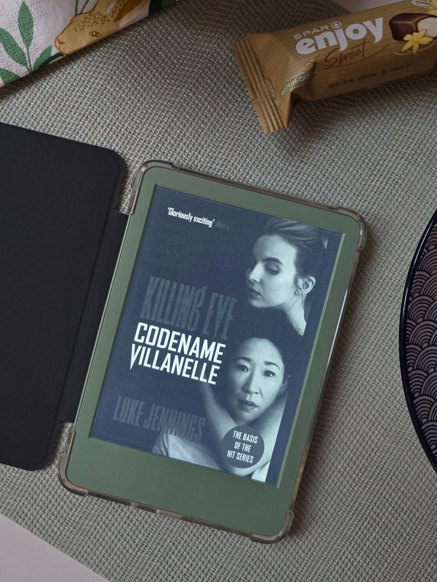 джейн клоунардо tweet media