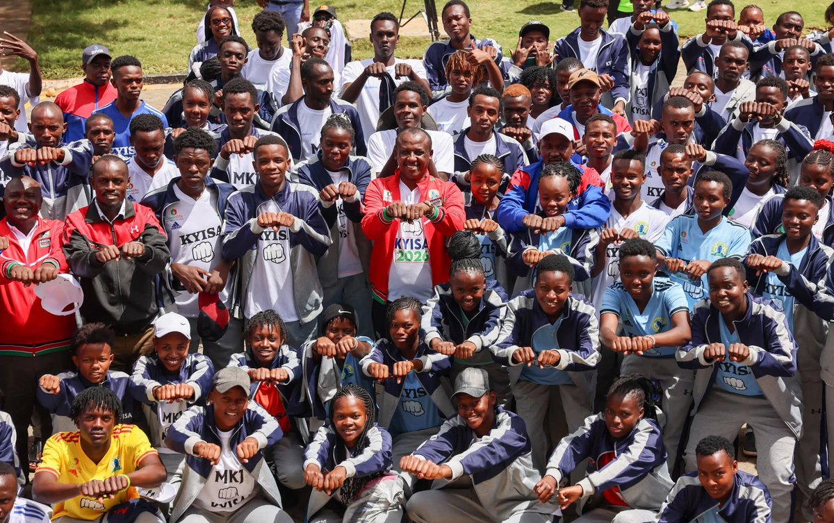 KavoiDamaris's tweet photo. H.E. Governor Mutula Kilonzo Jr. flags off Team Makueni for the Kenya Youth Inter-County Sports Association Games in Laikipia County.

As defending champs, we’re confident in their strength. 

Finance remains committed to youth empowerment. 💪🏽🏆 https://t.co/ZZVDqXMQeN