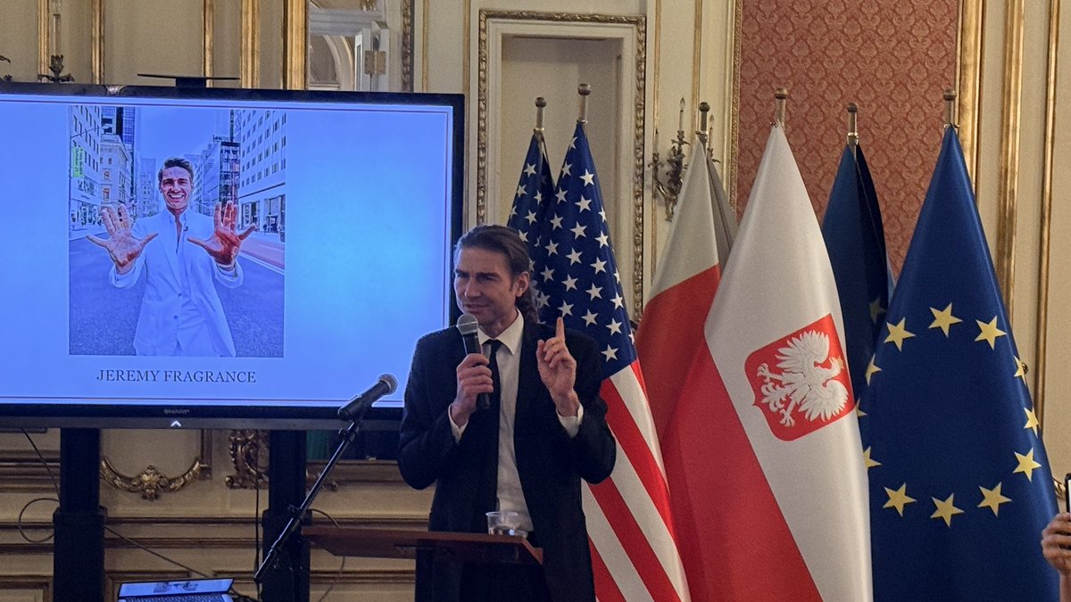 Jeremy Fragrance tweet media