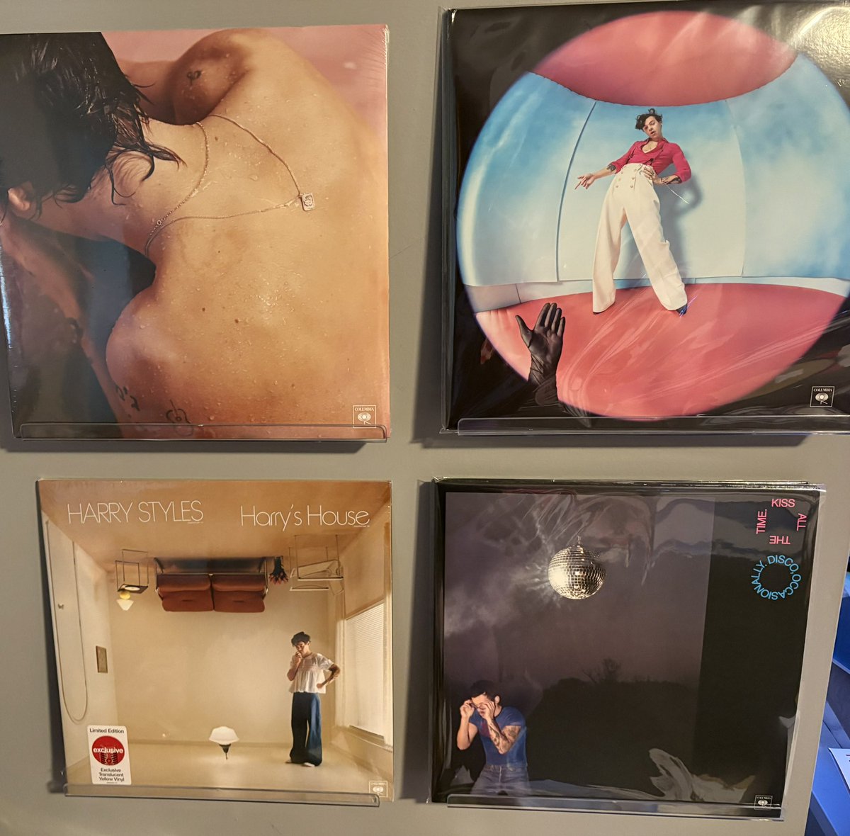 daylightsashley's tweet image. wall #complete