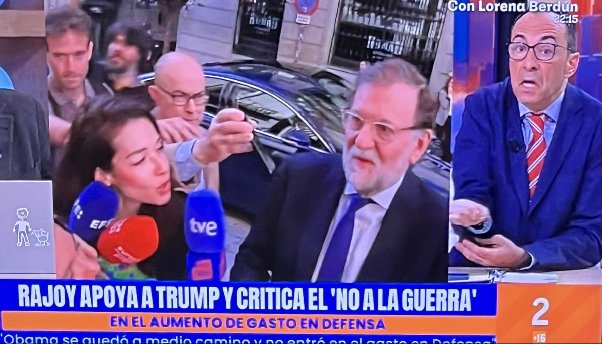 Ritaalberdi's tweet image. Feijóo, Rajoy, Aznar, Ayuso, Abascal, siguen en que tenemos que estar “con nuestros aliados”, que para ellos son el lunático peligroso Trump y el frío genocida Netanyahu. 
Y por cierto, Rajoy “el Corrupto” a mí NO me hace ni puñetera gracia. 
Debería estar calladito. #Kitchen