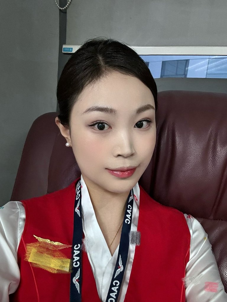 Yanna858's tweet photo. 晚什么安，我巴不得你想我想得夜不能寐。 https://t.co/8W8qdLMCVv