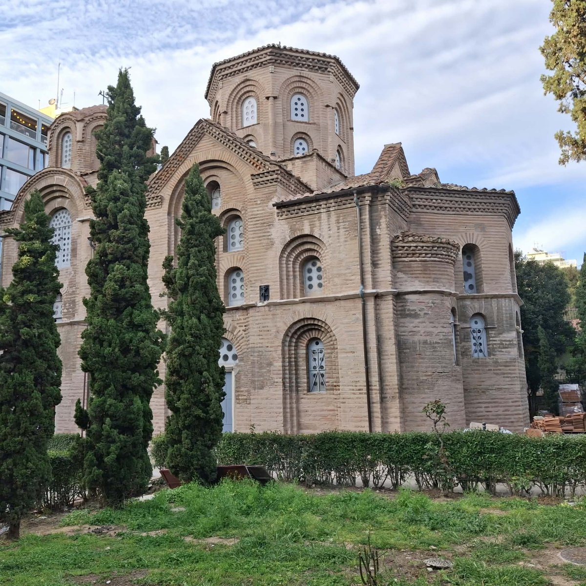 Yannis Karamitsios tweet media