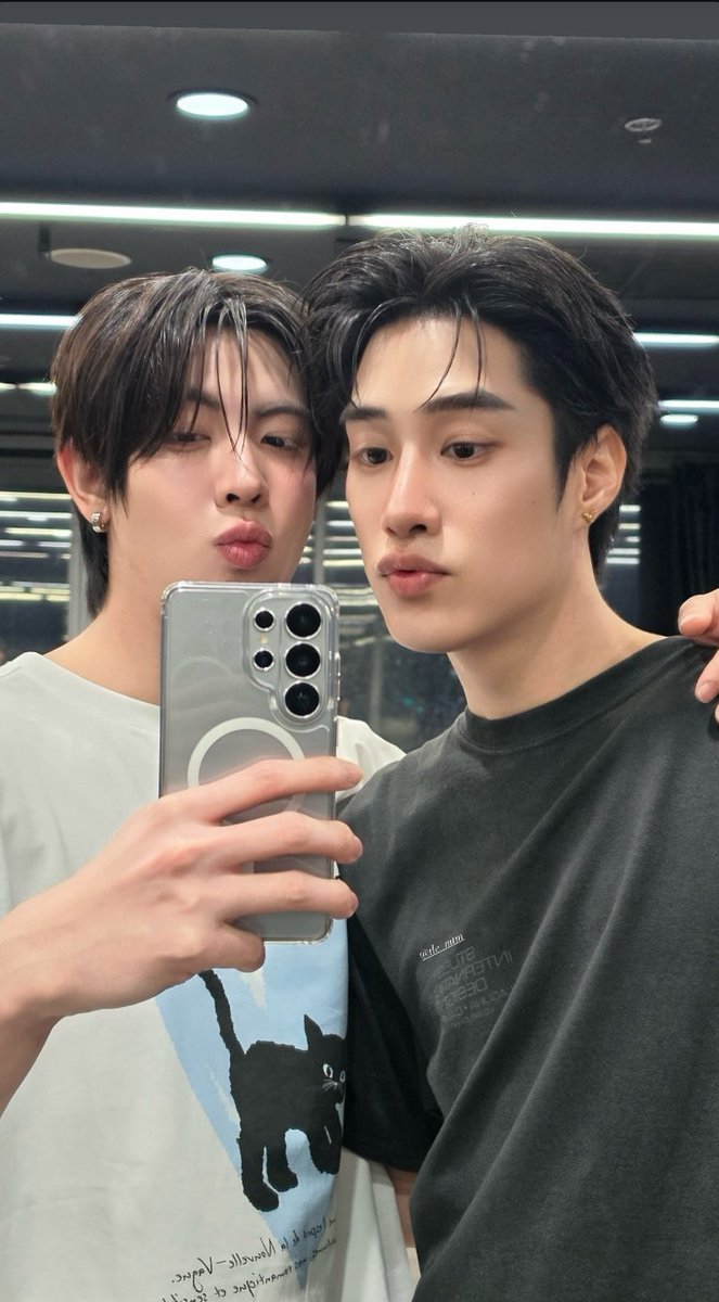 TleFirstoneTH's tweet photo. #TleFirstoneStory 🐶🐰
@TLE_mtm @firstone_wnk  

🗓️: 10/04/2026

☞ : IGs Update : firstone.wnk

💭: 🙌🏻😚 

 ♡🎶#TLE_mtm #Firstone 
#TleFirstone #เติ้ลเฟิร์สวัน ♡ https://t.co/mgQpaO6wWk