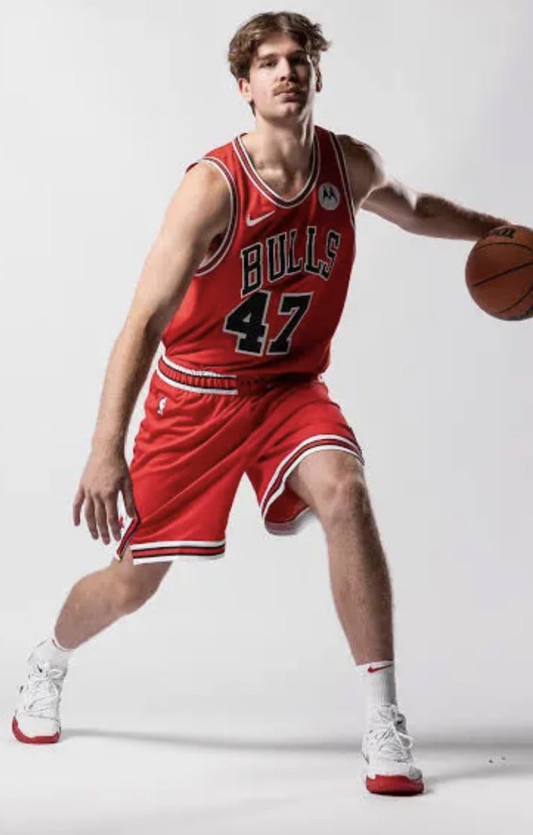 FreezeIzGawd0517 tweet media