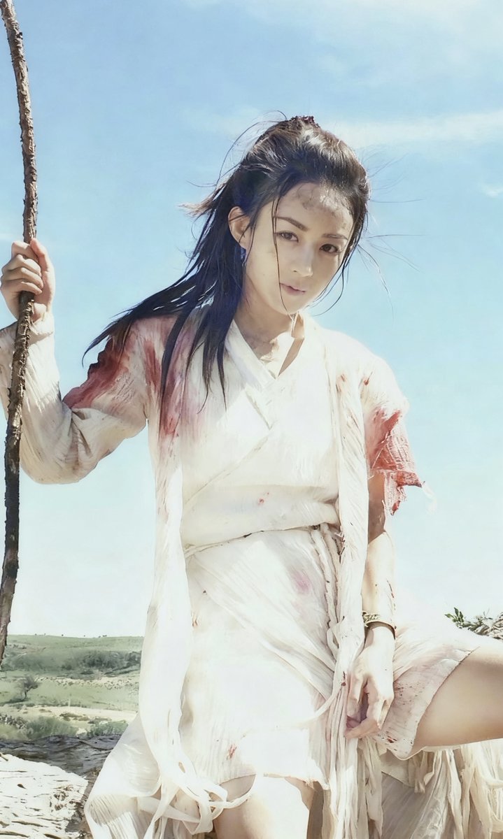 idontceeyou's tweet photo. they did an amazing job casting #chuqiao in #rebirth. both #huangyangtiantian and #zhaoliying (#princessagent) share a similar aura and intensity in their eyes ❤️🔥 https://t.co/HUc2opmBOP