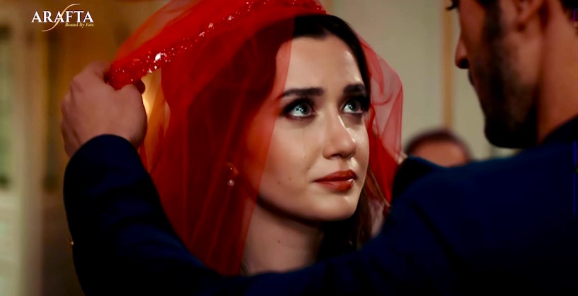 jelevision's tweet image. from being not worth it to being his whole world, their enemies to lovers journey ❤️‍🔥

#merteş • #arafta