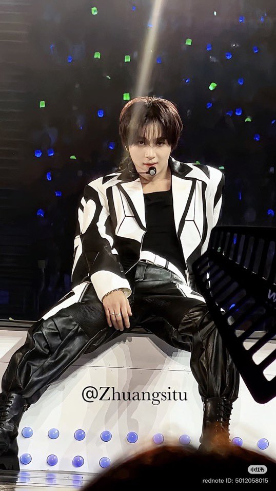 haexhanvn's tweet photo. 와씨발오빠 https://t.co/QTFChlcNtx