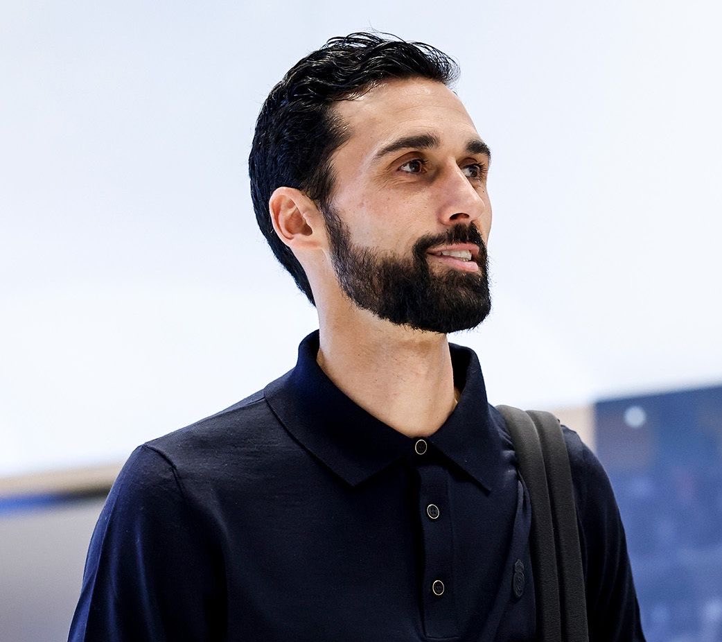 (fan) Danik tweet media