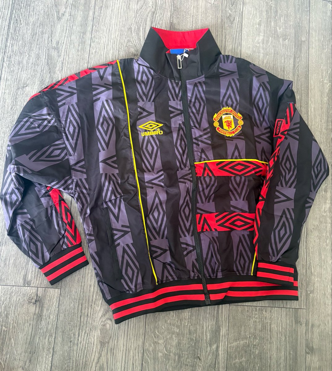 Nicole Deans tweet media