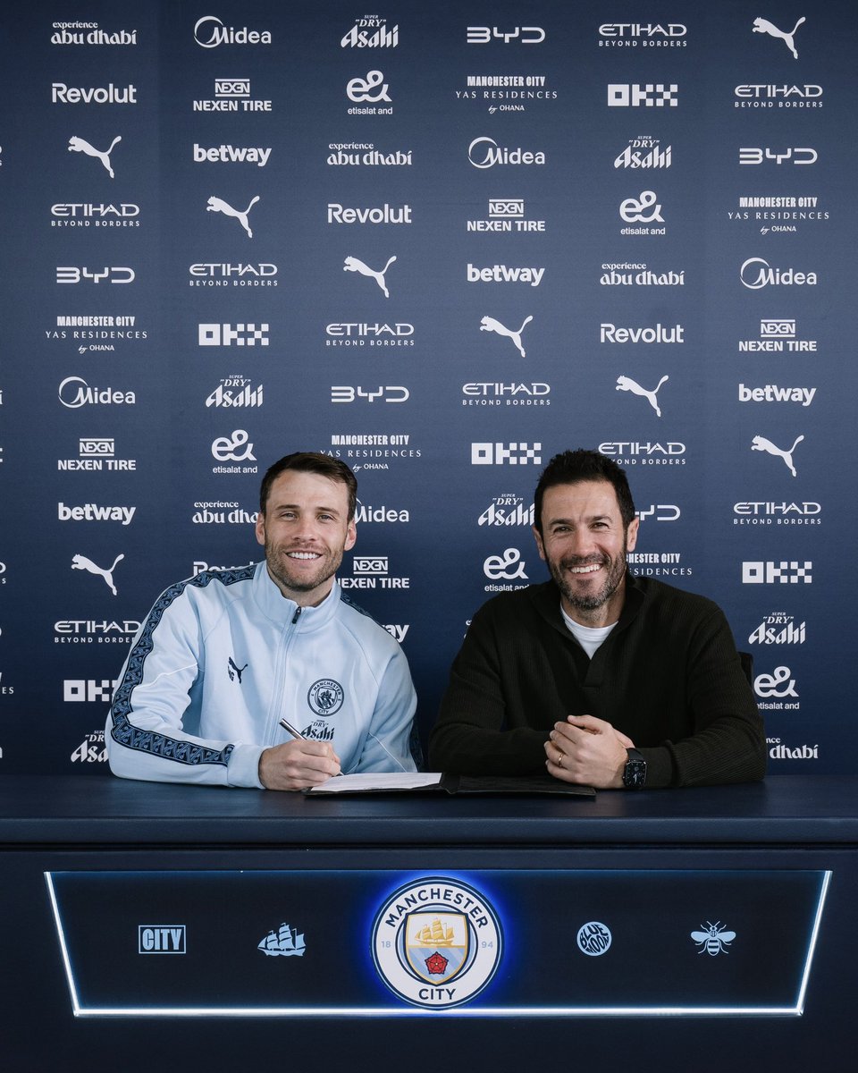 cityreport_'s tweet image. 𝘽𝙍𝙀𝘼𝙆𝙄𝙉𝙂: Marcus Bettinelli has signed a one-year contract extension at #ManCity! 🚨‼️